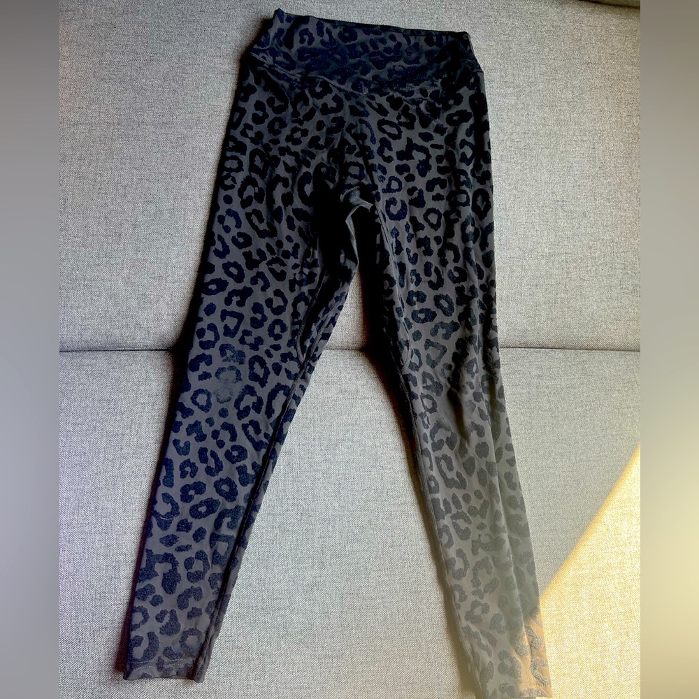 Woman’s Balance Size Medium Leggings